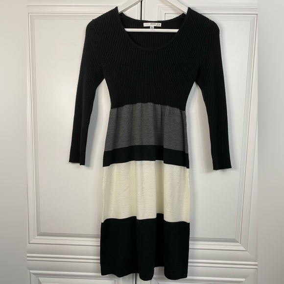 EUC Studio One Size Small Long Sleeve Colour Block Sweater Dress Office Work - Picture 2 of 8